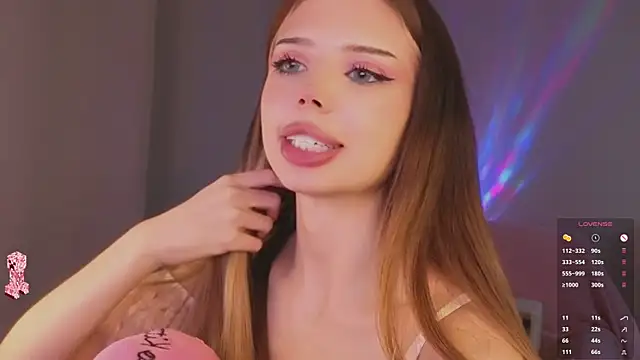 Jessie Johns online show from April 14, 5:41 pm