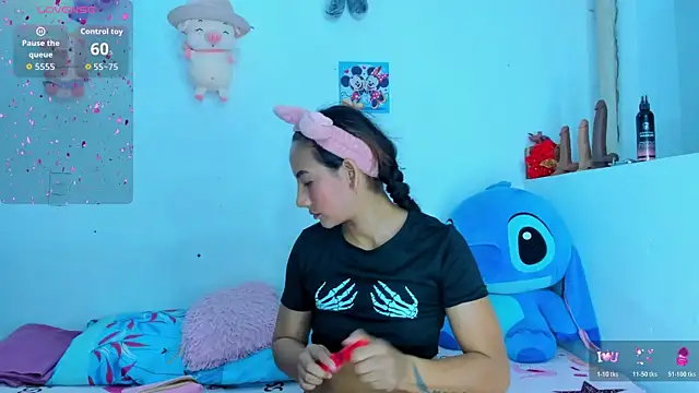 Snapshot of Valeria_Fitness chatting on June 5, 7:03 am Valeria Fitness online show from June 5, 7:03 am