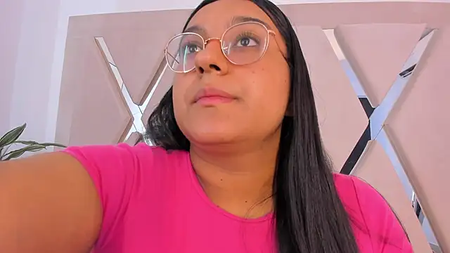 ellamontoya online show from February 28, 12:06 pm