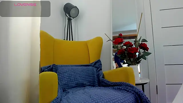 miissblonde online show from April 10, 1:55 am