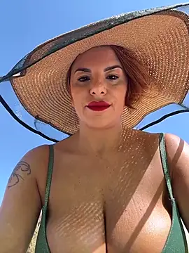 Selvaggia official83 online show from February 22, 11:53 am