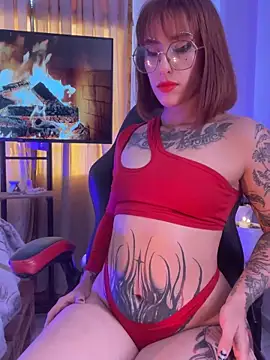 ValenGray online show from November 9, 1:20 pm