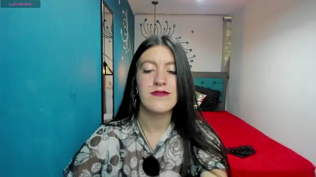 LiaCooper  online show from December 3, 6:17 pm