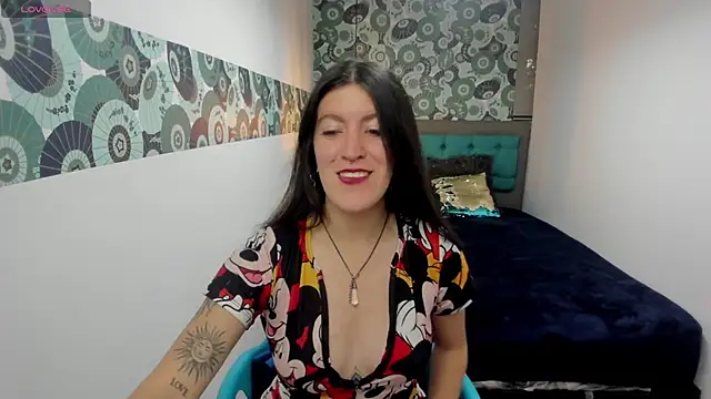 LiaCooper  online show from December 30, 11:59 am