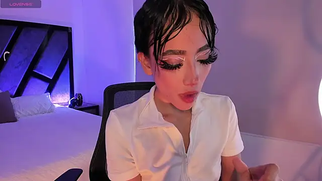 MelodyBliss online show from April 13, 9:09 pm