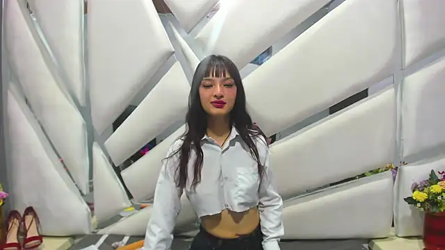 Aurora 18 online show from February 25, 9:02 pm