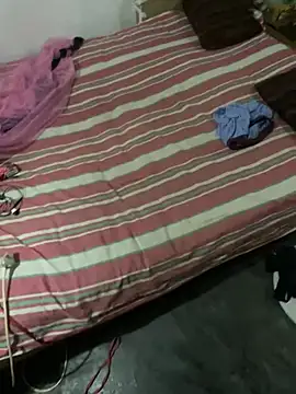 Aash Slave Boy online show from April 29, 12:16 am