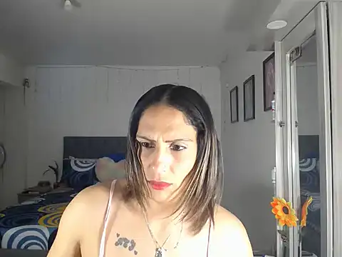 Corina hot online show from May 6, 11:32 pm