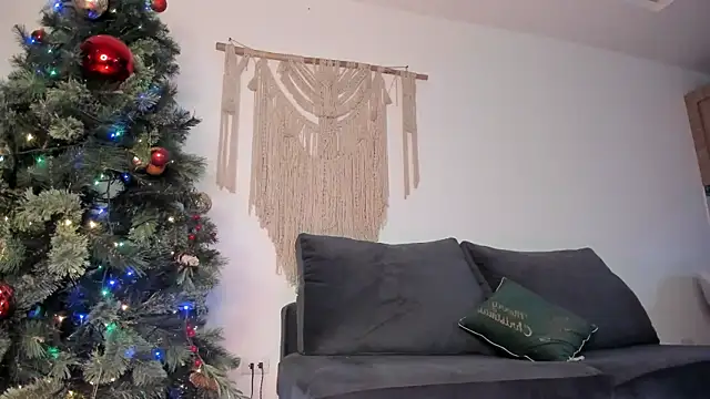 Snapshot of molly_cams8 chatting on December 31, 1:57 am molly cams8 online show from December 31, 1:57 am