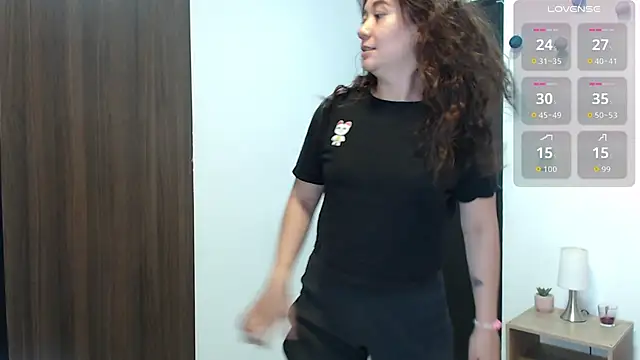 lanna 1878 online show from March 17, 1:14 pm