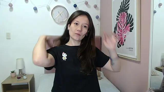 lanna 1878 online show from May 11, 1:28 pm