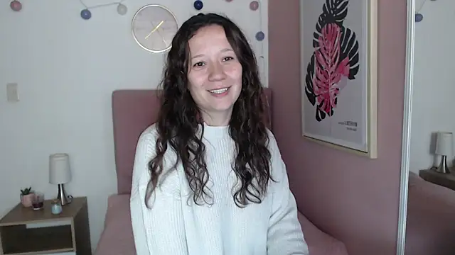 lanna 1878 online show from June 9, 1:12 pm
