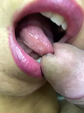 mayemarc online show from March 24, 4:45 pm