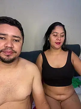 Snapshot of mayemarc chatting on July 19, 2:21 pm mayemarc online show from July 19, 2:21 pm