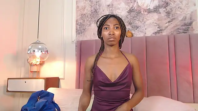 Snapshot of SabrinaDevill chatting on June 4, 12:55 pm SabrinaDevill online show from June 4, 12:55 pm