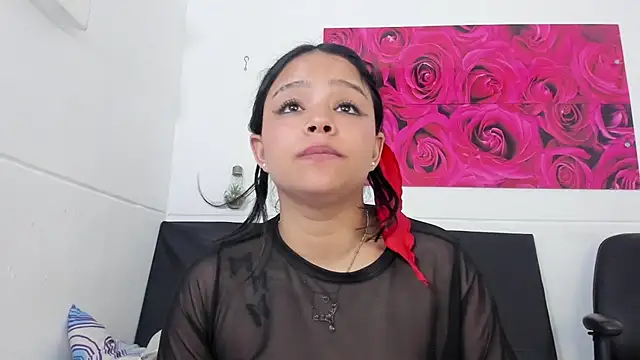 Tiffanny Rose  online show from December 12, 10:09 pm