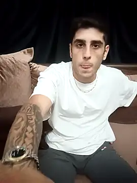 arenn1997 online show from October 10, 12:20 am