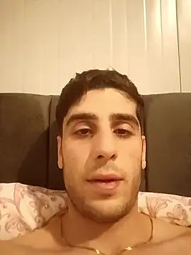 arenn1997 online show from January 9, 12:13 am