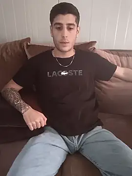 arenn1997 online show from March 5, 12:01 pm