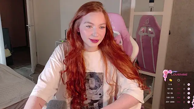 cinnabon girls online show from December 23, 3:26 am