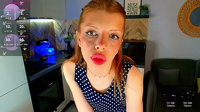 Hannah Carr online show from April 10, 7:40 pm