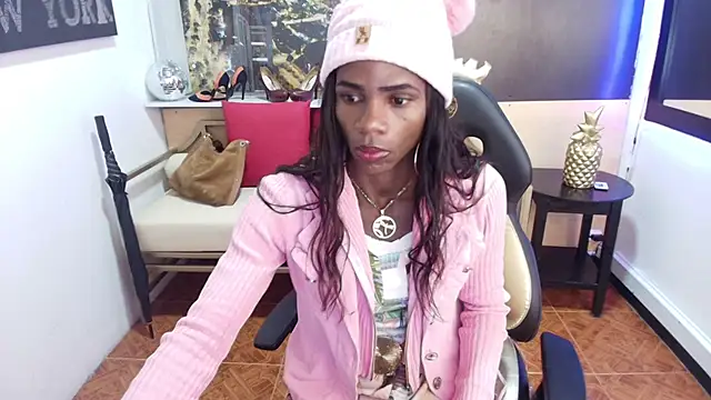 enderlis online show from February 18, 11:19 pm