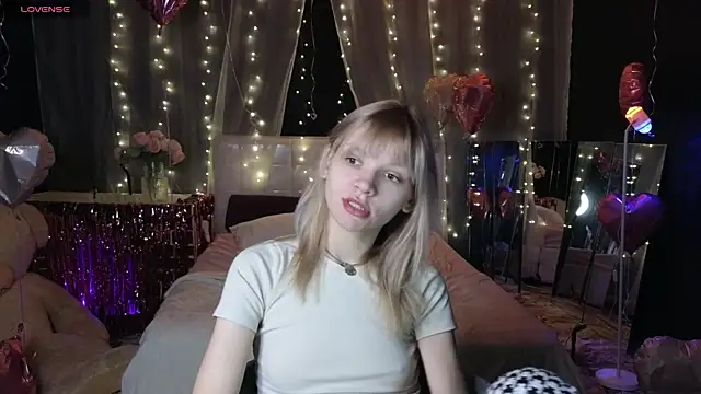 LitaBrom online show from February 21, 10:49 am