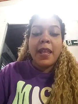 ELLA KELLY online show from February 28, 11:44 am