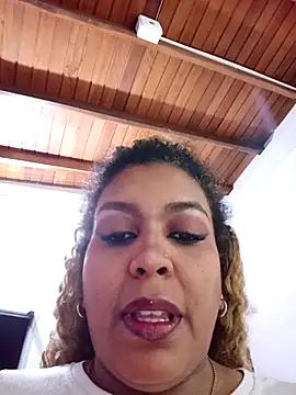 ELLA KELLY online show from March 10, 11:48 am