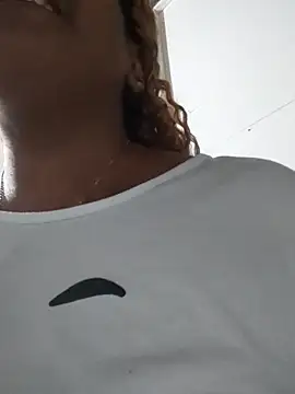 ELLA KELLY online show from April 8, 12:27 pm