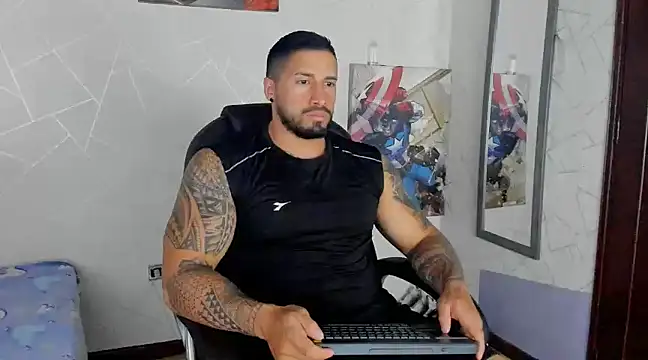 Cristian Walker online show from March 3, 8:54 pm