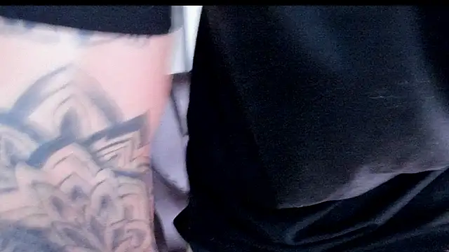 Cristian Walker online show from February 5, 12:15 am