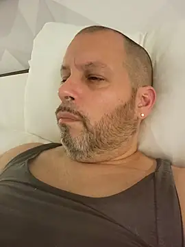 Just2much online show from January 8, 1:52 am