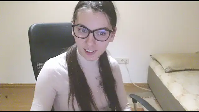 CuteJollie4U online show from March 21, 9:12 pm