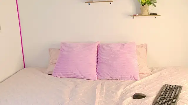 Atenea Makri online show from January 28, 11:50 pm