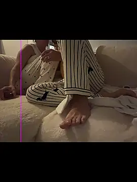 VesperMoonMist online show from December 2, 7:09 pm