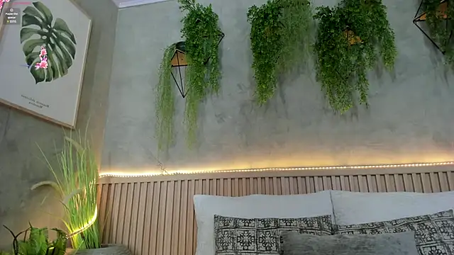 Lana Lann online show from February 10, 11:57 am