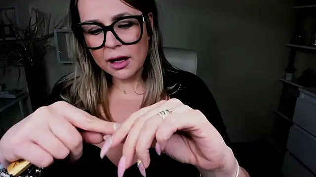 teaseDiana online show from January 2, 1:51 pm