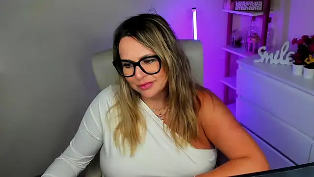 teaseDiana online show from March 12, 6:40 am