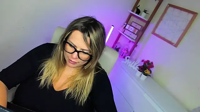 teaseDiana online show from March 21, 7:11 am