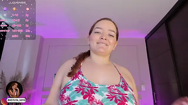 keitlynsoto online show from February 25, 12:55 pm