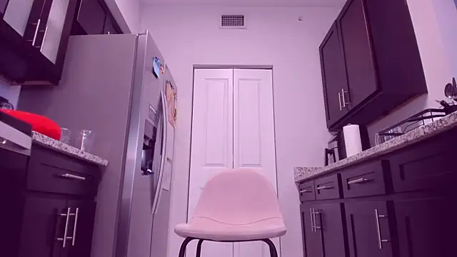 Snapshot of AngieDaniels1 chatting on October 3, 12:13 pm AngieDaniels1 online show from October 3, 12:13 pm