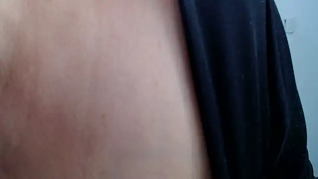 LiaDumond online show from November 14, 2:32 am