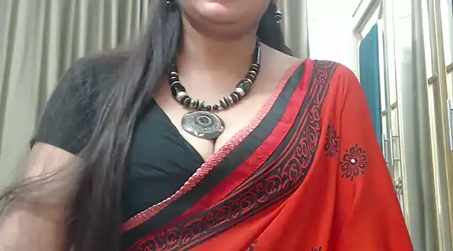 desi-maisa130 online show from January 12, 4:50 pm