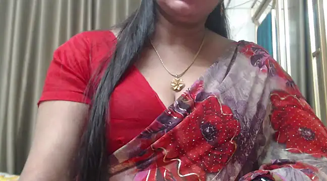 desi-maisa130 online show from March 10, 8:34 pm