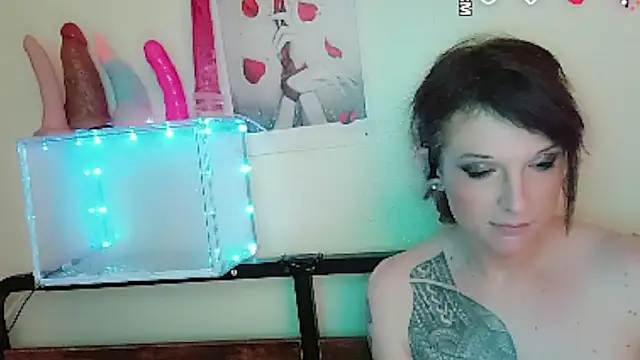 cassiemichellexx online show from April 8, 11:10 am