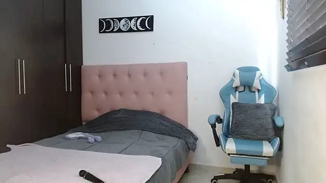 TokioStar online show from January 28, 1:49 pm