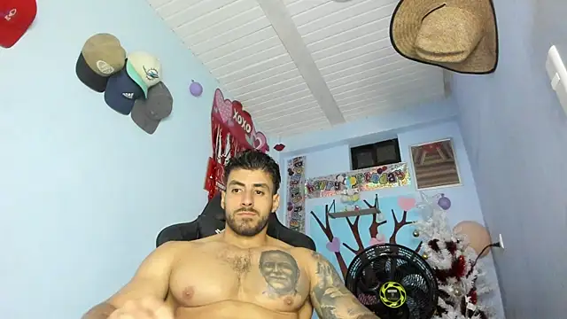 Snapshot of _Poseidon1_ chatting on July 16, 3:01 am Poseidon1 online show from July 16, 3:01 am