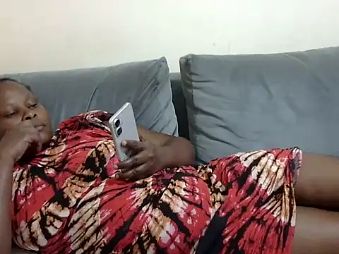 Pretty lilly02 online show from April 11, 10:03 pm