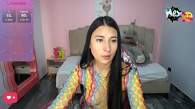 lizzyluk ch online show from February 8, 4:25 pm